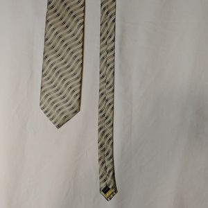 Angelino silk tie